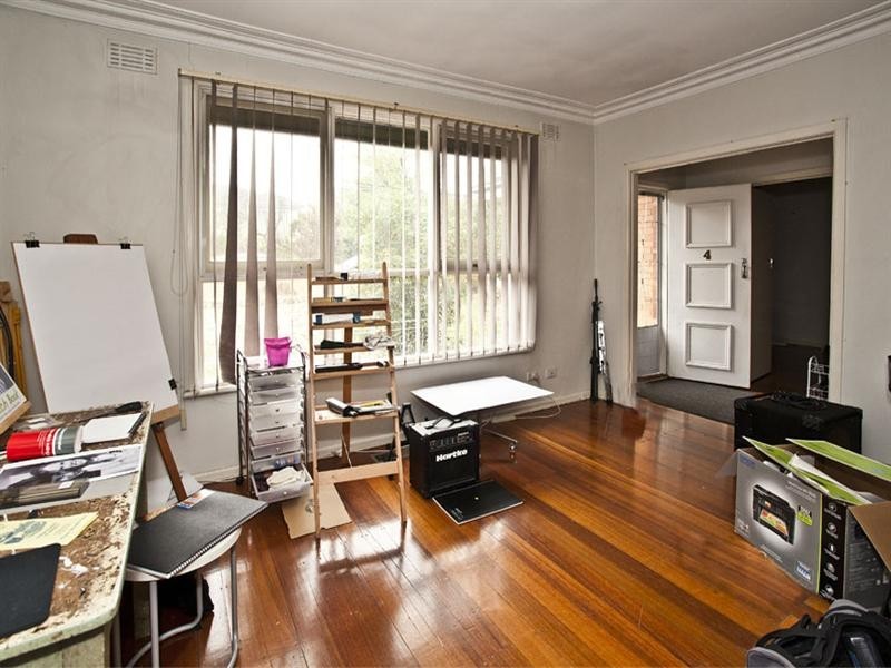 4 Cumming Street, Burwood VIC 3125