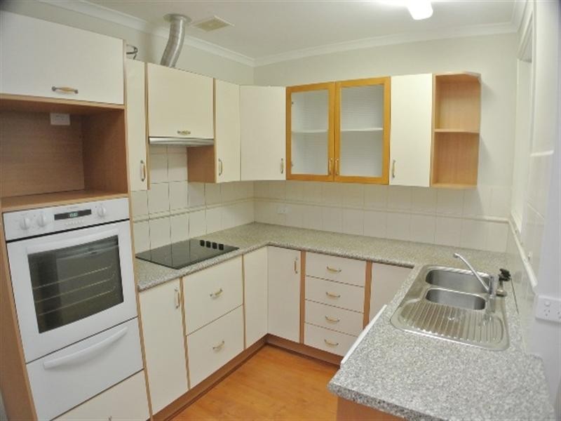 11 Chancellor Drive, Wheelers Hill VIC 3150