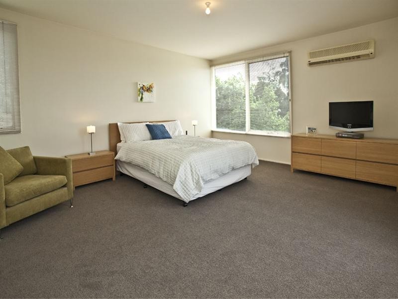 13 Strathconnan Place, Wheelers Hill VIC 3150