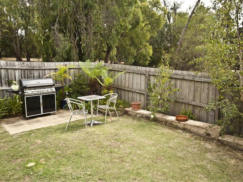 13 Strathconnan Place, Wheelers Hill VIC 3150