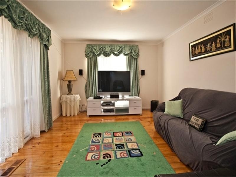 7 Gainsborough Avenue, Wheelers Hill VIC 3150