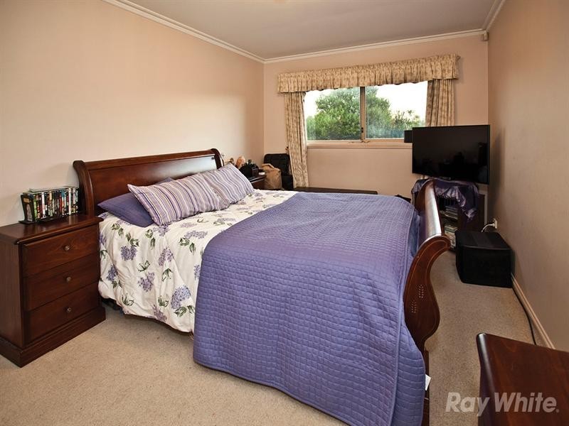 15 Galloway Street, Dandenong North VIC 3175