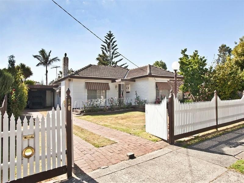 16 Allen Street, Glen Waverley VIC 3150