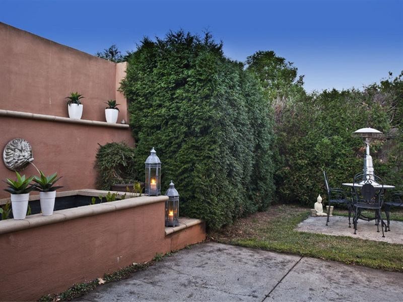 46 Rawdon Hill Drive, Dandenong North VIC 3175