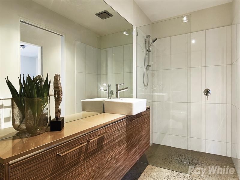 1/24 Bogong Avenue, Glen Waverley VIC 3150