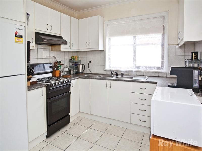12 Harlington Street, Clayton VIC 3168