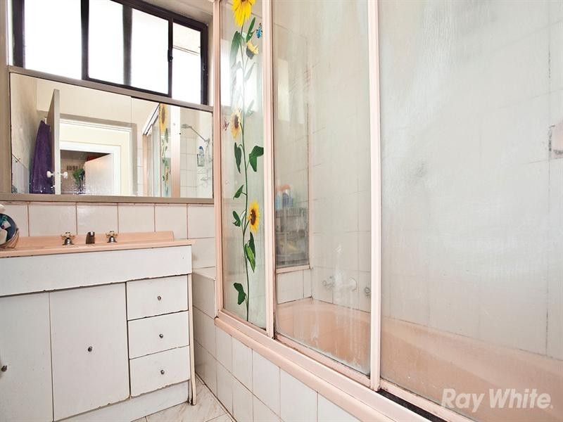 12 Harlington Street, Clayton VIC 3168
