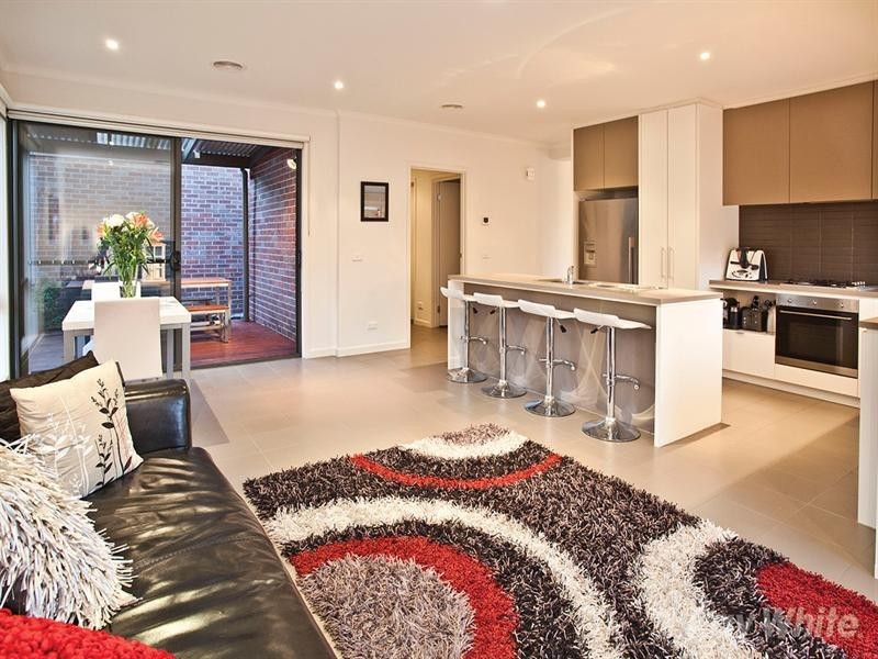16 Ibrox Street, Mulgrave VIC 3170
