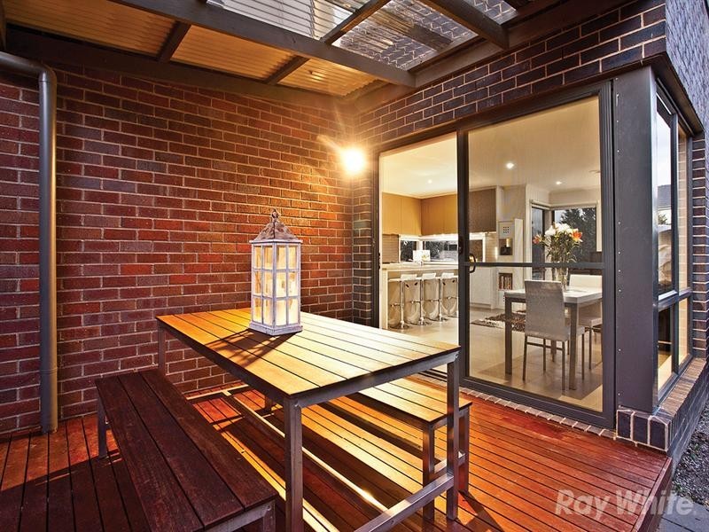 16 Ibrox Street, Mulgrave VIC 3170