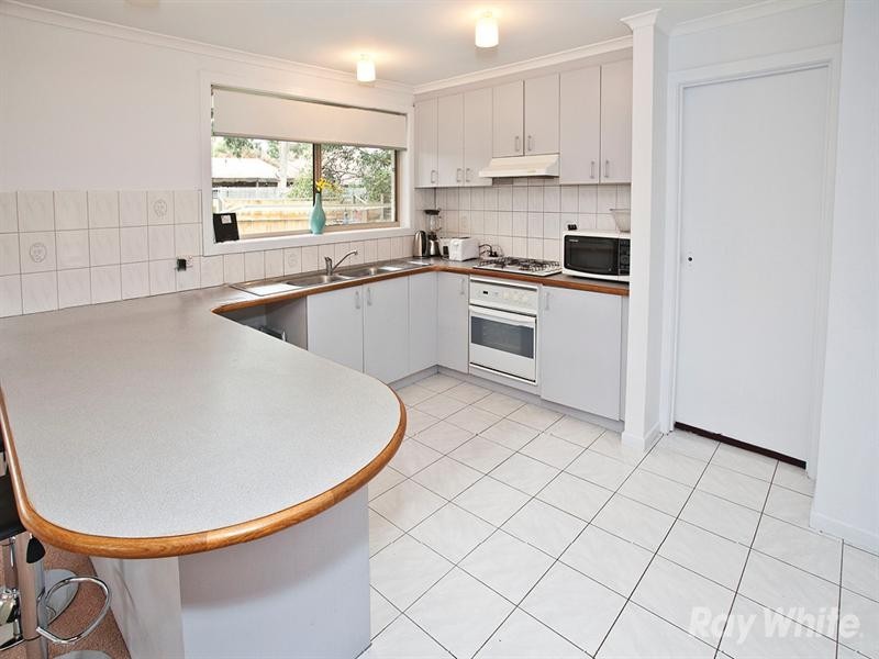 3/46 Delmore Crescent, Glen Waverley VIC 3150