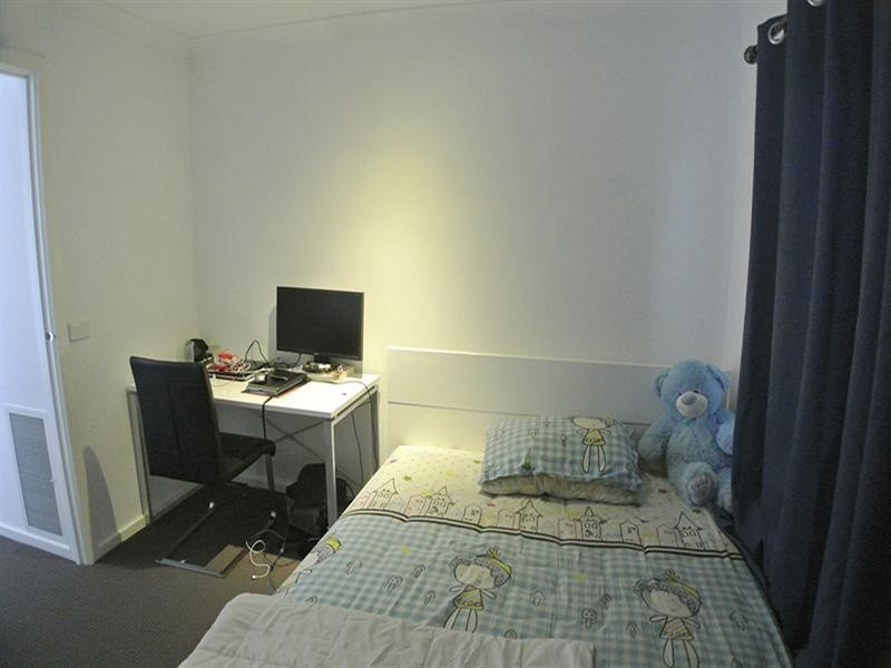 30C Oakes Avenue, Clayton South VIC 3169