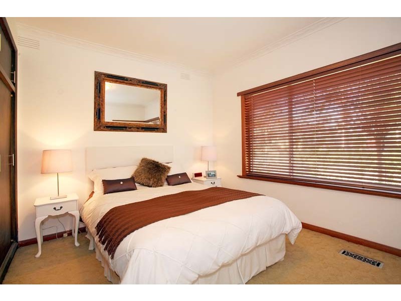 73 Lea Road, Mulgrave VIC 3170