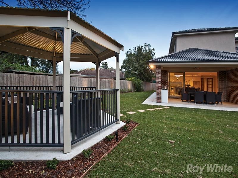 5 Neva Court, Mount Waverley VIC 3149