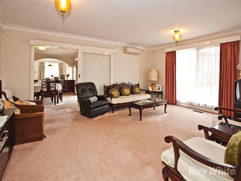 37 Sandgate Avenue, Glen Waverley VIC 3150