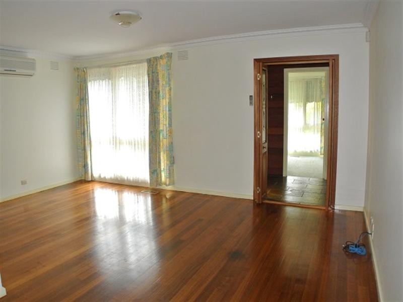 2 Jensen Court, Wheelers Hill VIC 3150