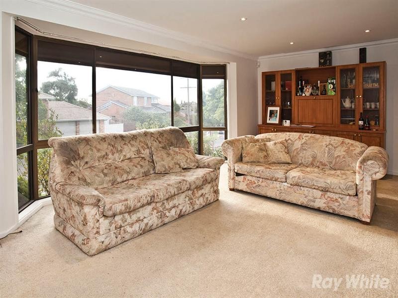 23 Bellbrook Drive, Dandenong North VIC 3175