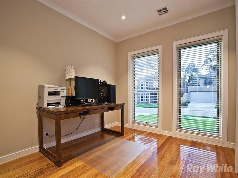 14 Aitchison Court, Glen Waverley VIC 3150