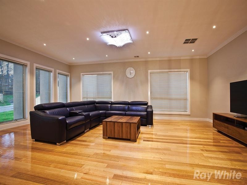 14 Aitchison Court, Glen Waverley VIC 3150