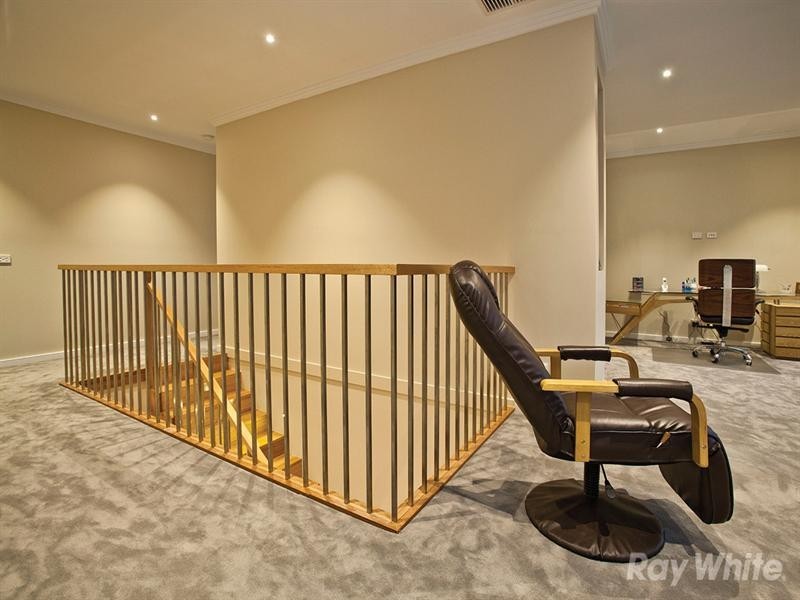 14 Aitchison Court, Glen Waverley VIC 3150