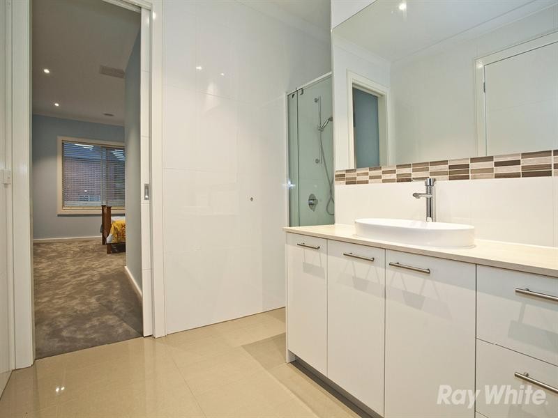 14 Aitchison Court, Glen Waverley VIC 3150