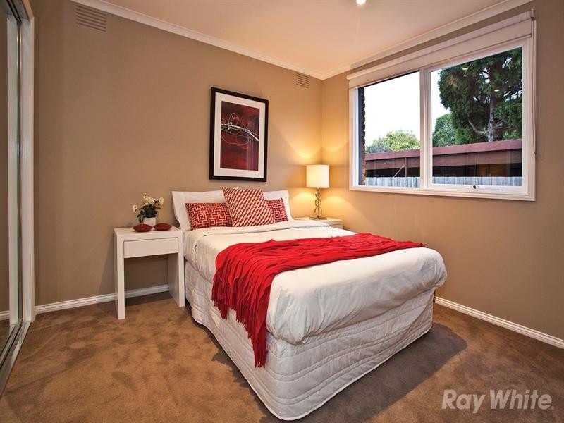 1/2 Monash Drive, Mulgrave VIC 3170