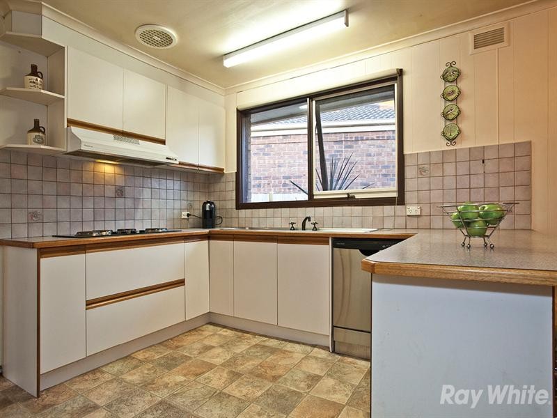 6 Abbeydale Court, Mulgrave VIC 3170