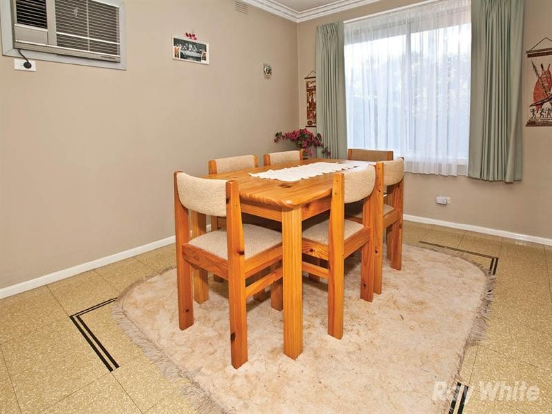 8 Wattle Grove, Mulgrave VIC 3170