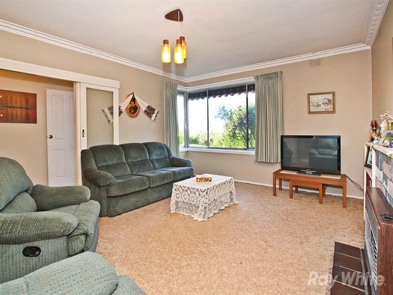 8 Wattle Grove, Mulgrave VIC 3170