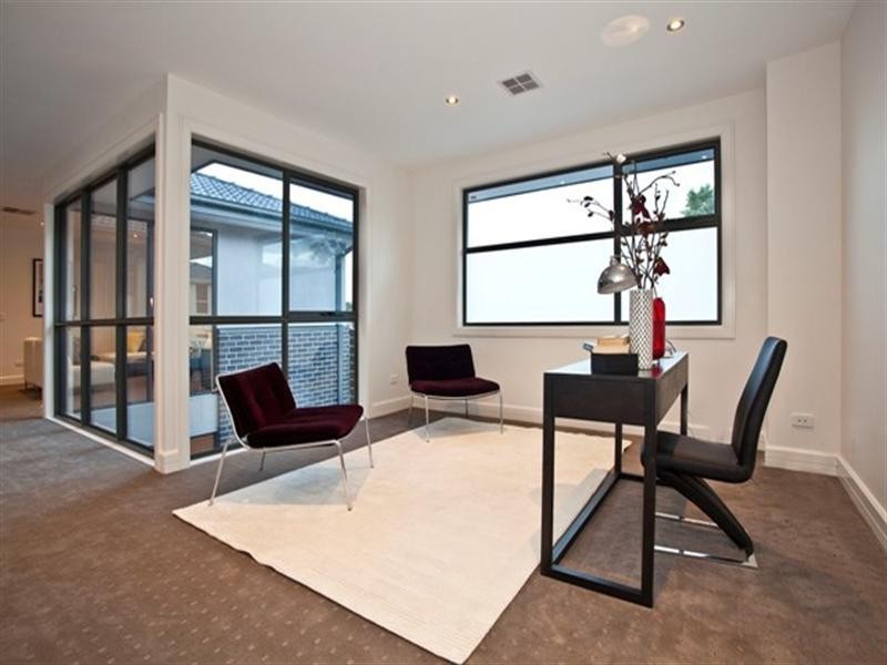 26 Mount Street, Glen Waverley VIC 3150