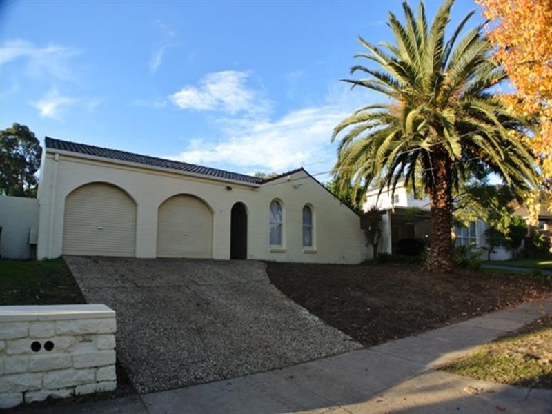 5 Dunsmuir Drive, Mount Waverley VIC 3149