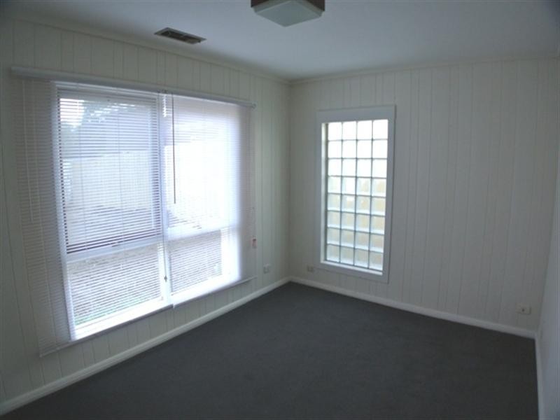 5 Dunsmuir Drive, Mount Waverley VIC 3149