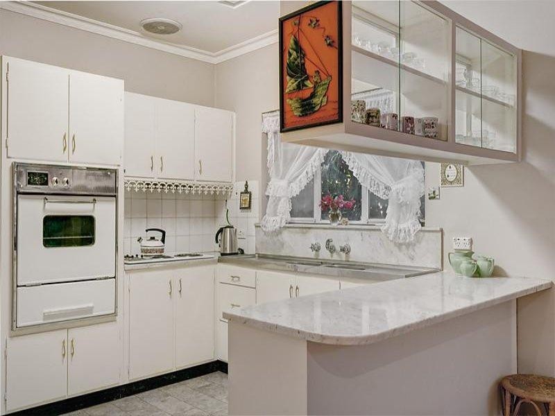 14 Farquharson Street, Mount Waverley VIC 3149