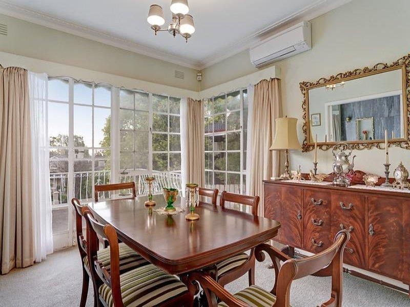 14 Farquharson Street, Mount Waverley VIC 3149