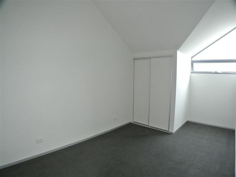 9/24 Bogong Avenue, Glen Waverley VIC 3150