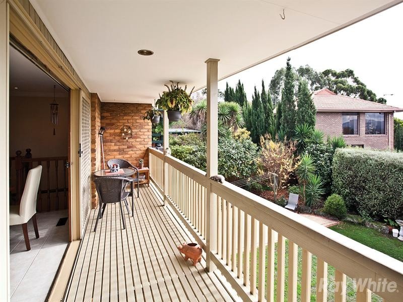 933 Ferntree Gully Road, Wheelers Hill VIC 3150