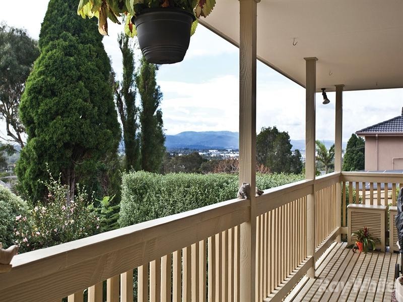 933 Ferntree Gully Road, Wheelers Hill VIC 3150