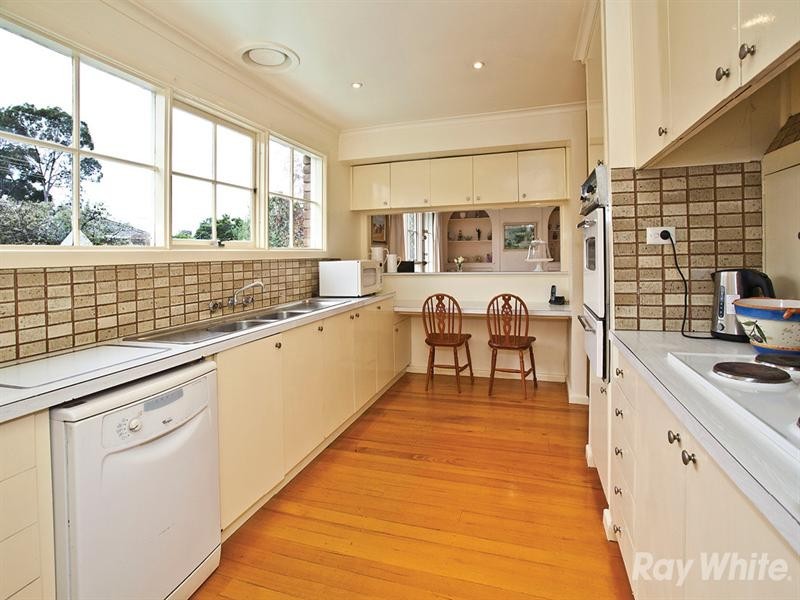 9 Stableford Avenue, Glen Waverley VIC 3150