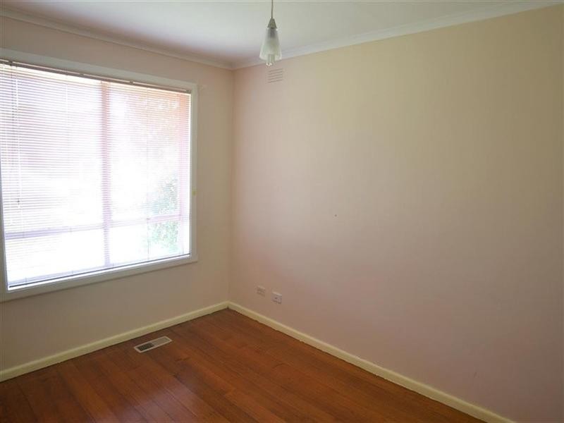 14 Caledonia Crescent, Mulgrave VIC 3170