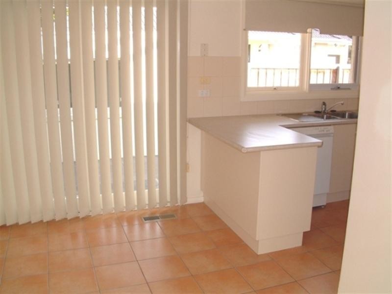 1/36 Cambridge Drive, Glen Waverley VIC 3150