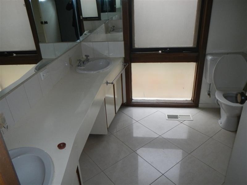 295 Blackburn Road, Burwood East VIC 3151