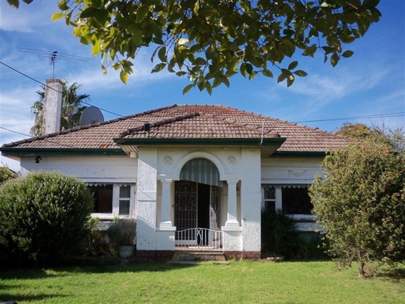 28 Fallon Street, Caulfield South VIC 3162