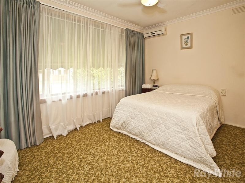 2 Bithel Street, Glen Waverley VIC 3150