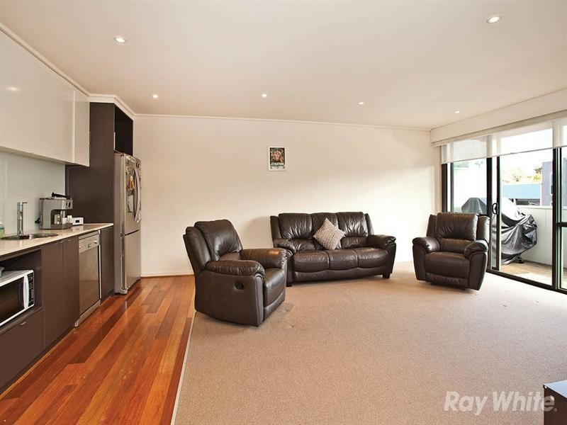 32/280 Blackburn Road, Glen Waverley VIC 3150