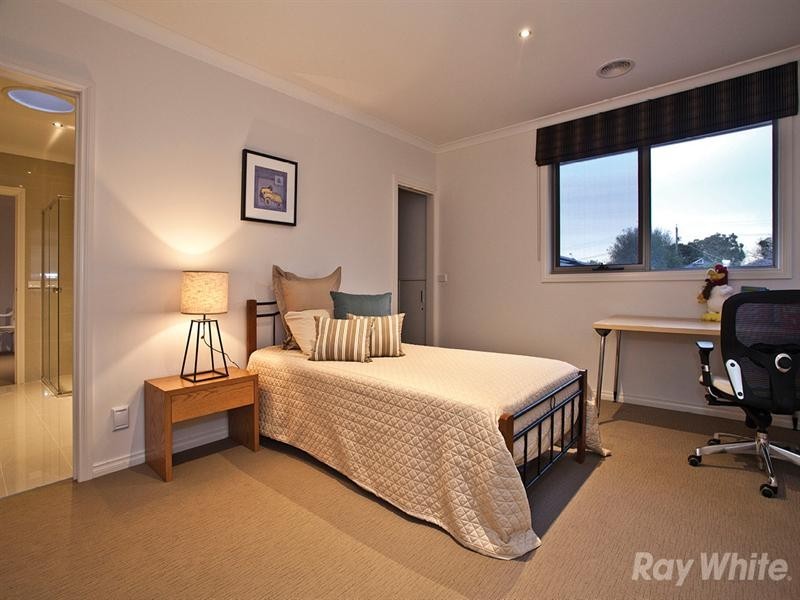 28 Kerrie Road, Glen Waverley VIC 3150