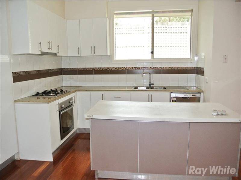 11 Somers Court, Glen Waverley VIC 3150