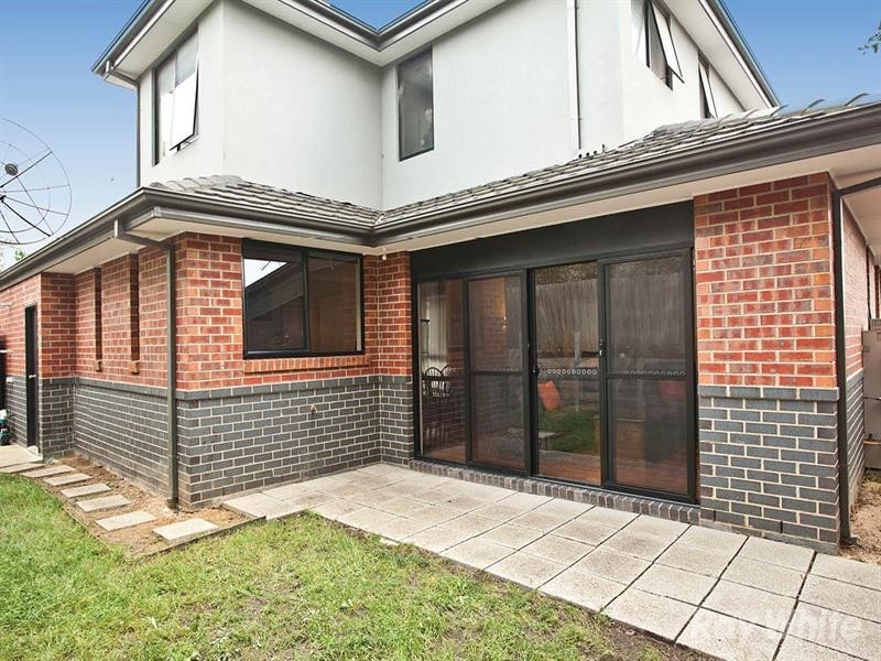 2/32 Illuka Crescent, Mount Waverley VIC 3149