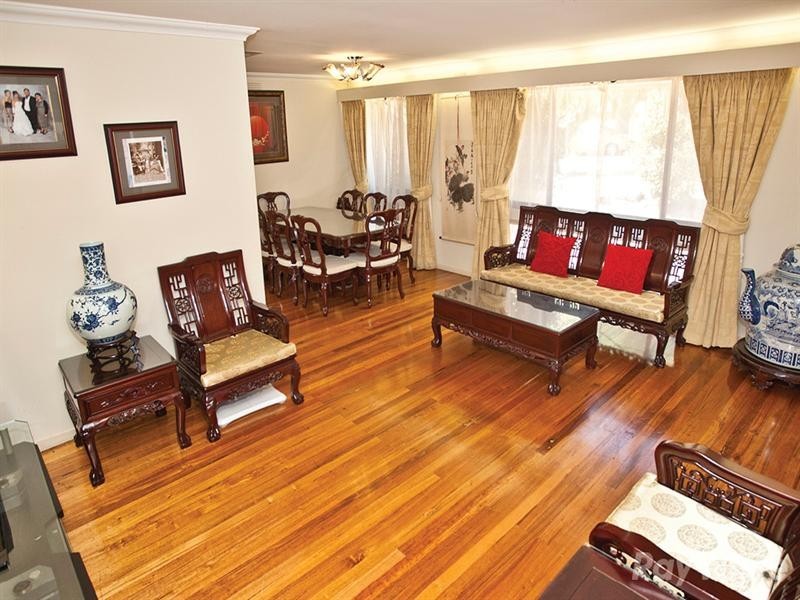 27 Charlotte Street, Glen Waverley VIC 3150