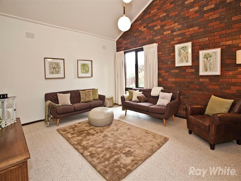 45 Madeline Street, Glen Waverley VIC 3150