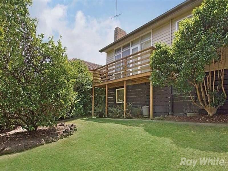 10 Leonard Street, Burwood VIC 3125