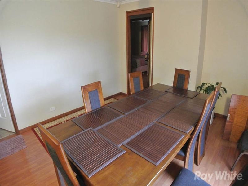 45 David Collins Drive, Endeavour Hills VIC 3802
